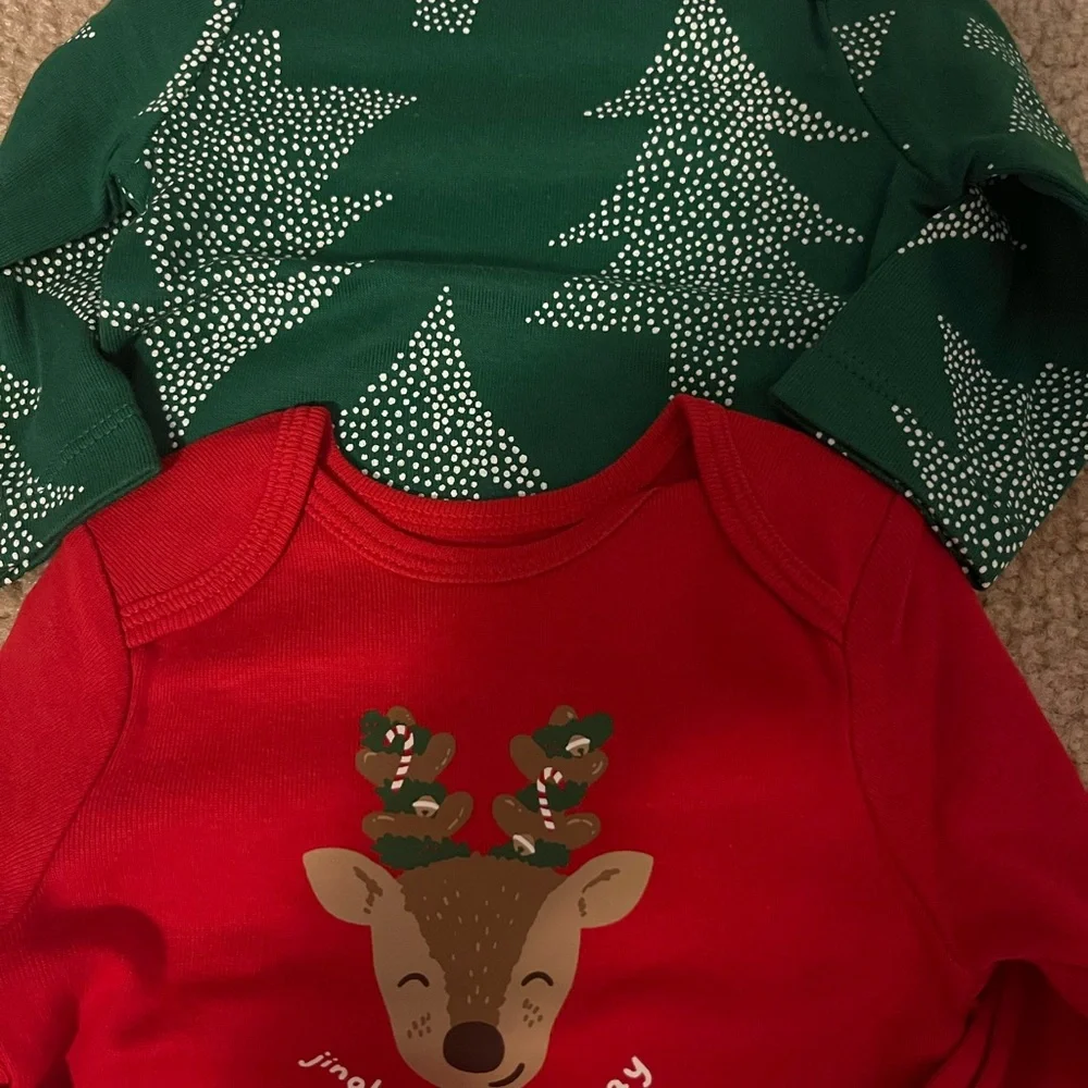Carters set - Picture 2 of 2